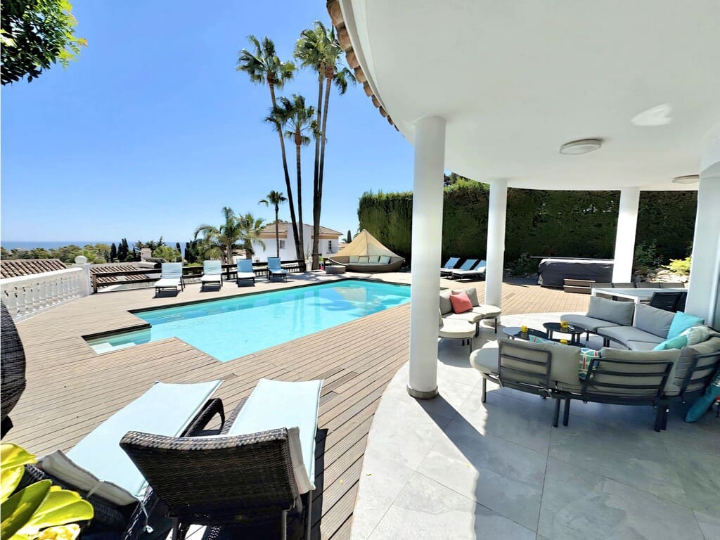 5 Zimmer Villa zu verkaufen in Torrenueva mit Pool Garage - 1.595.000 € (Ref: 10123516)