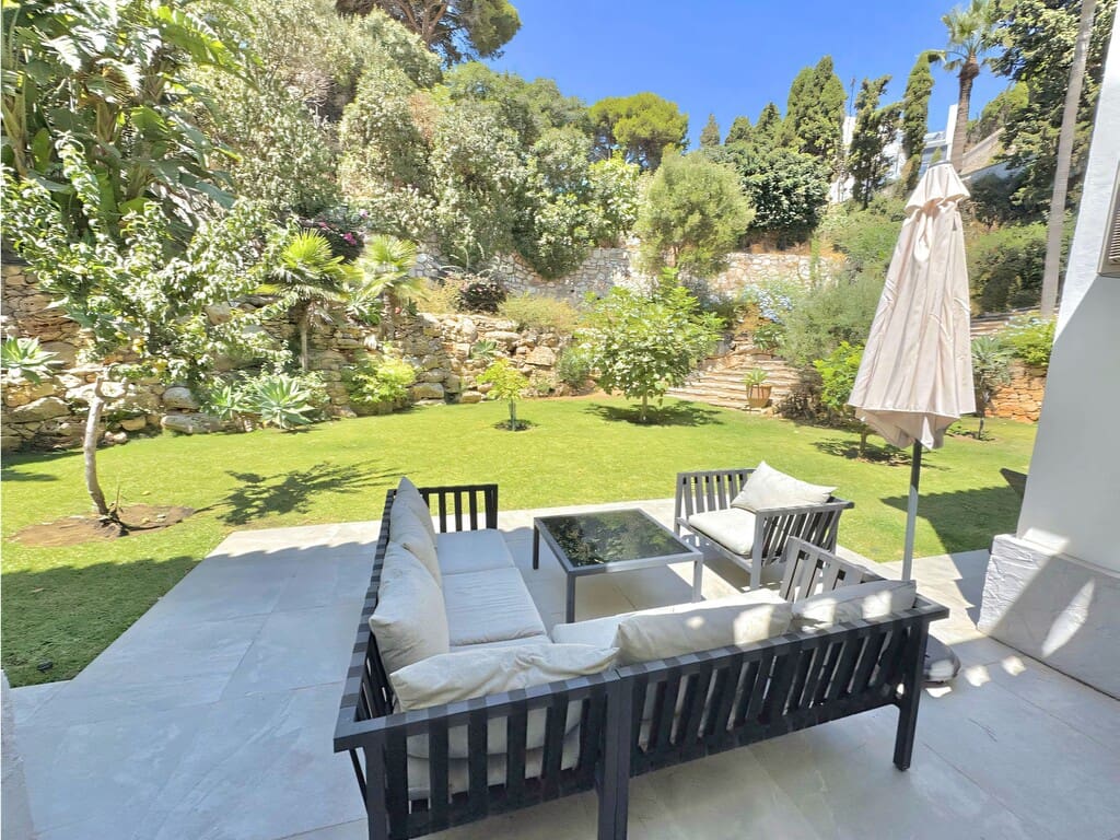 5 Zimmer Villa zu verkaufen in Torrenueva mit Pool Garage - 1.595.000 € (Ref: 10123516)