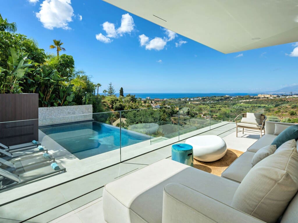 Chalet de 4 habitaciones en El Rosario en venta con piscina garaje - 5.995.000 € (Ref: 10128125)