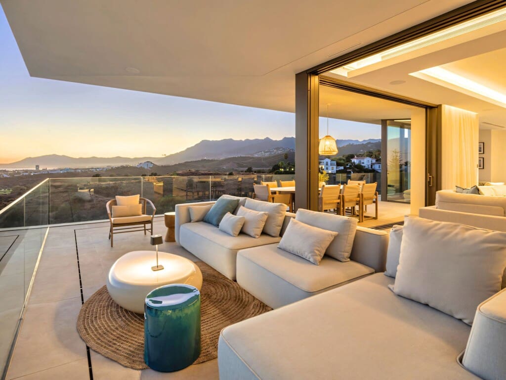 Chalet de 4 habitaciones en El Rosario en venta con piscina garaje - 5.995.000 € (Ref: 10128125)