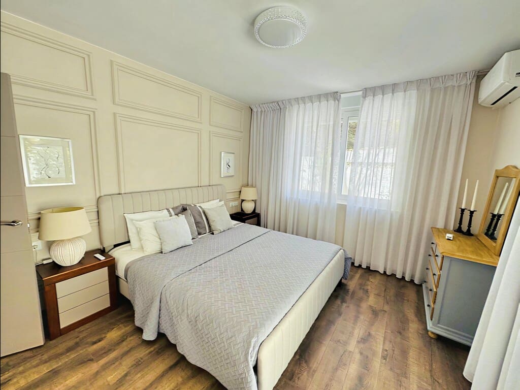 4 quarto Moradia para venda em Elviria com piscina garagem - 1 199 000 € (Ref: 10131290)