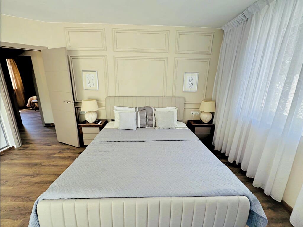 4 quarto Moradia para venda em Elviria com piscina garagem - 1 199 000 € (Ref: 10131290)