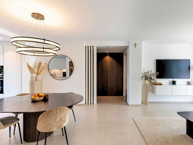 2 soverom Leilighet til salgs i Los Arqueros, Benahavís med svømmebasseng garasje - € 760 000 (Ref: 10135741)