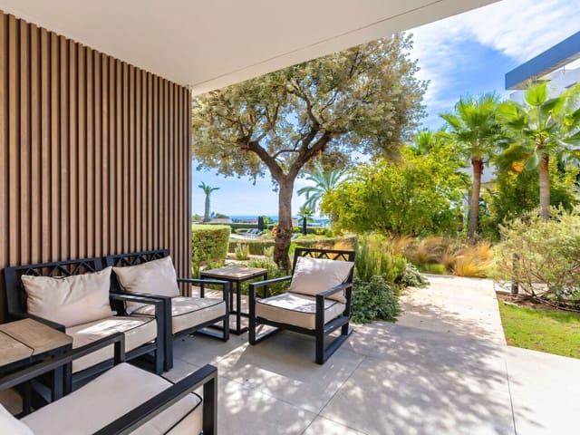 2 soverom Leilighet til salgs i Los Arqueros, Benahavís med svømmebasseng garasje - € 760 000 (Ref: 10135741)
