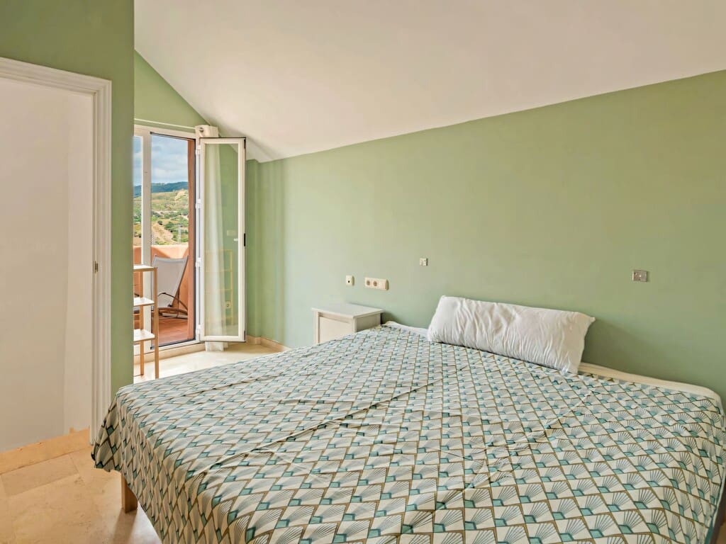 2 chambre Penthouse à vendre à Elviria avec piscine garage - 435 000 € (Ref: 10139286)