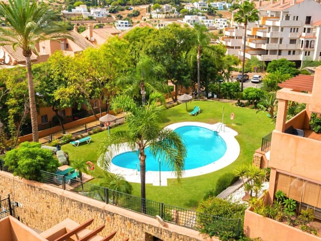 2 chambre Penthouse à vendre à Elviria, Marbella avec piscine garage - 435 000 € (Ref: 10139286)