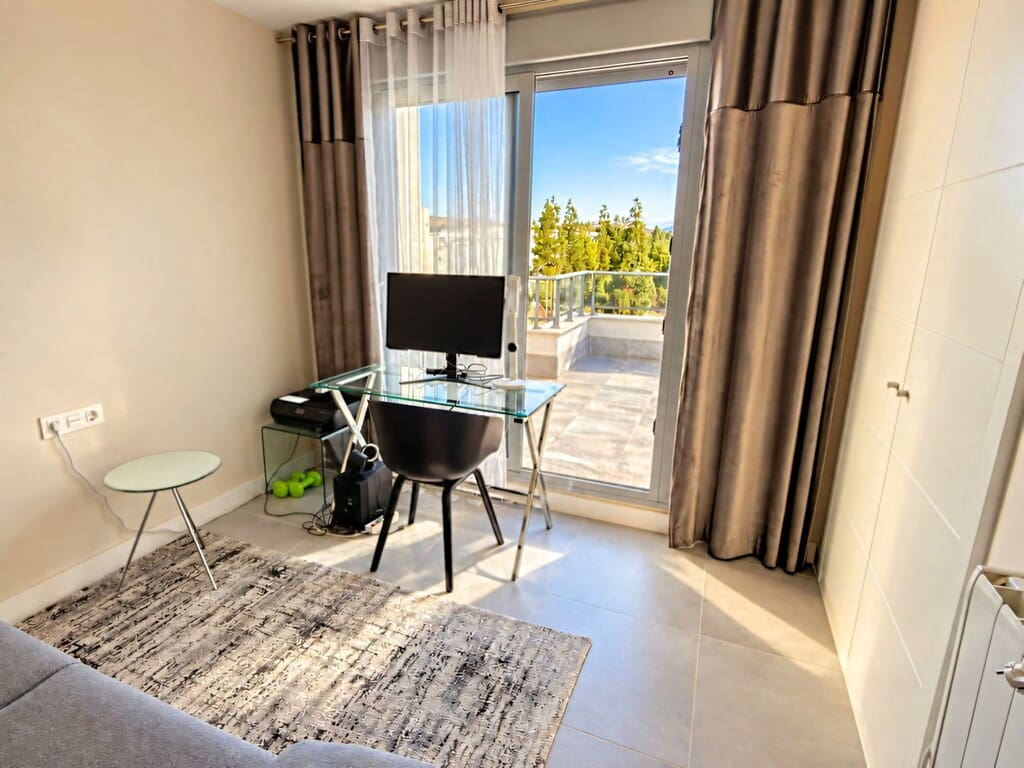 3 quarto Penthouse para venda em Mijas Costa com piscina garagem - 1 170 000 € (Ref: 10139287)