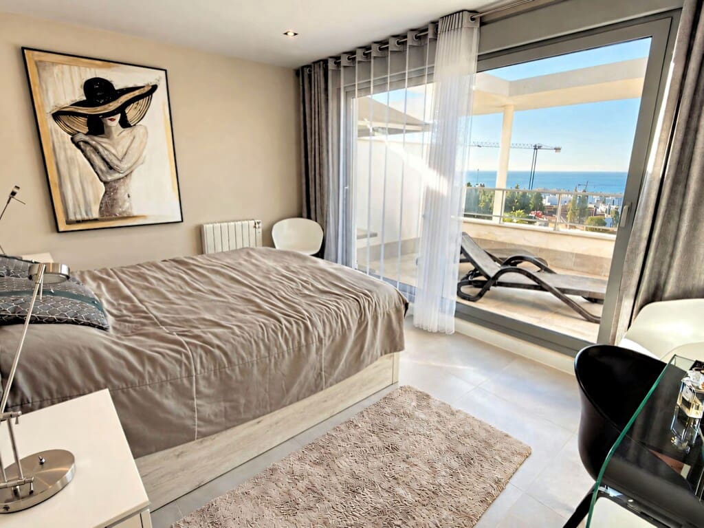 3 quarto Penthouse para venda em Mijas Costa com piscina garagem - 1 170 000 € (Ref: 10139287)