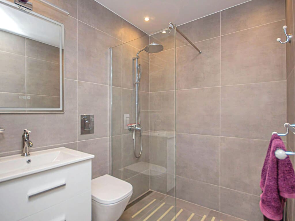 2 chambre Bungalow à vendre à Las Chapas avec garage - 489 000 € (Ref: 10139288)