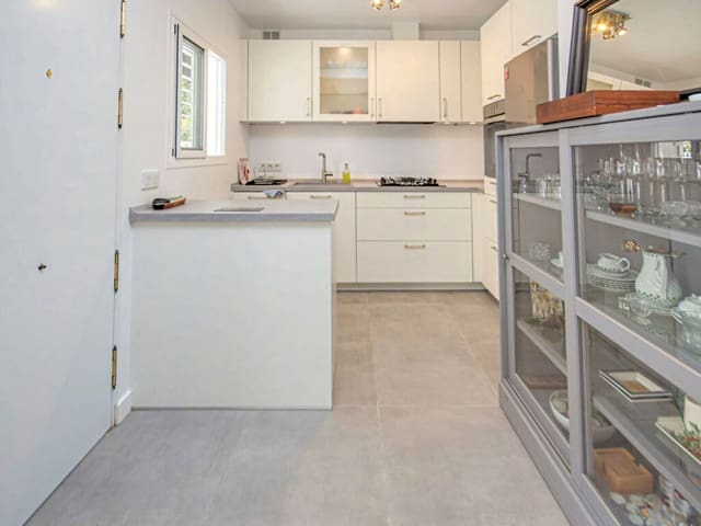2 chambre Bungalow à vendre à Las Chapas, Marbella avec garage - 489 000 € (Ref: 10139288)