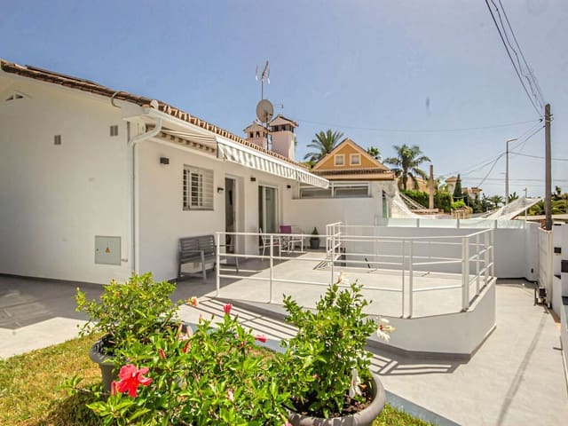 2 chambre Bungalow à vendre à Las Chapas, Marbella avec garage - 489 000 € (Ref: 10139288)