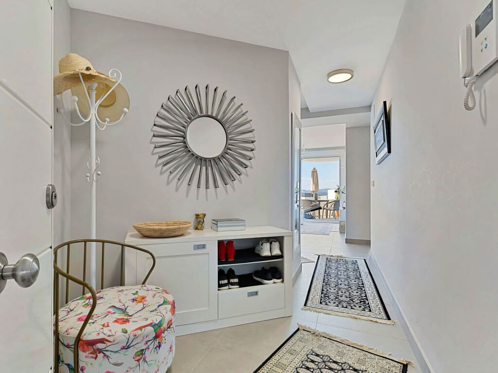 Apartamento de 2 habitaciones en Fuengirola en venta con piscina garaje - 429.000 € (Ref: 10146325)
