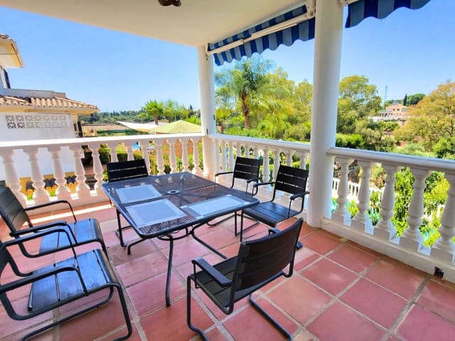 4 slaapkamer Villa te koop in Elviria, Marbella met zwembad garage - € 1.300.000 (Ref: 10148345)