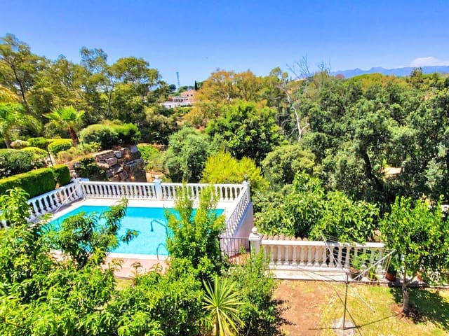4 slaapkamer Villa te koop in Elviria, Marbella met zwembad garage - € 1.300.000 (Ref: 10148345)