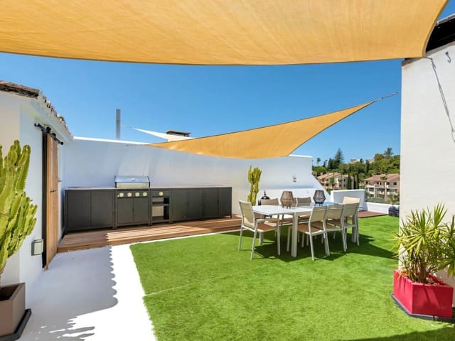 3 chambre Penthouse à vendre à La Quinta, Benahavís avec piscine garage - 850 000 € (Ref: 10153313)