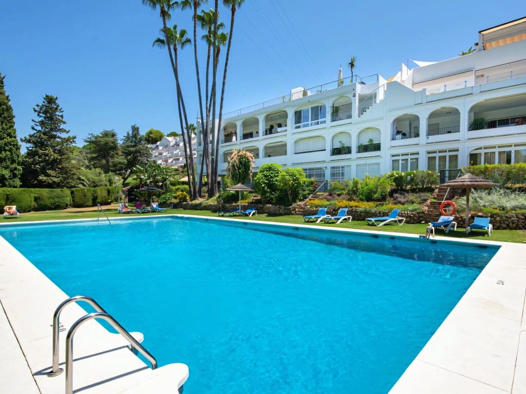 3 chambre Penthouse à vendre à La Quinta avec piscine garage - 850 000 € (Ref: 10153313)