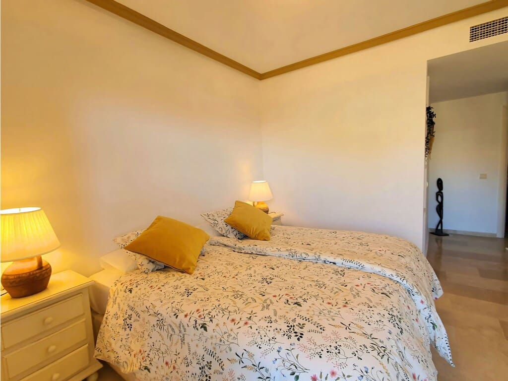 2 soverom Penthouse til salgs i Torrequebrada med svømmebasseng garasje - € 475 000 (Ref: 10159120)
