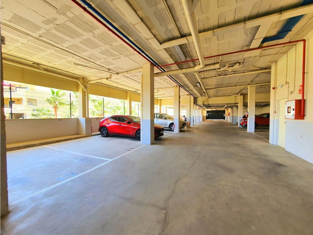 2 soverom Penthouse til salgs i Torrequebrada med svømmebasseng garasje - € 475 000 (Ref: 10159120)