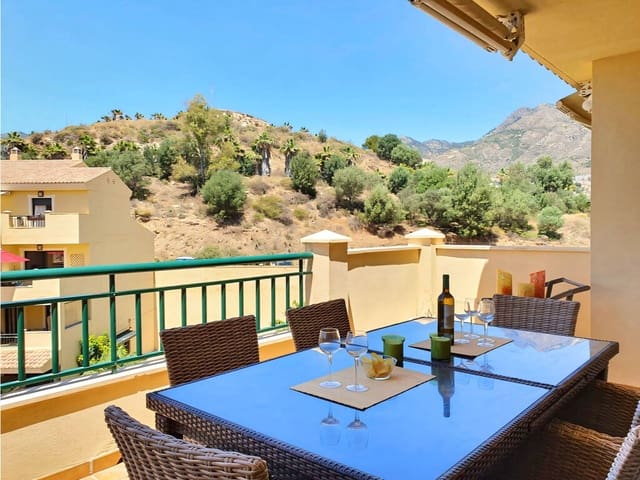 2 soverom Penthouse til salgs i Torrequebrada, Benalmádena med svømmebasseng garasje - € 475 000 (Ref: 10159120)