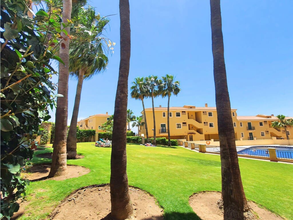 2 soverom Penthouse til salgs i Torrequebrada med svømmebasseng garasje - € 475 000 (Ref: 10159120)