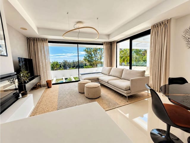 3 quarto Penthouse para venda em Atalaya-Isdabe, Estepona com piscina garagem - 1 275 000 € (Ref: 10161056)