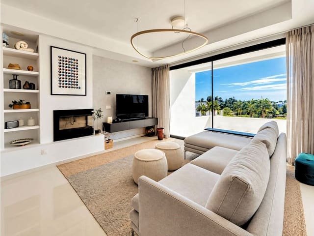 3 quarto Penthouse para venda em Atalaya-Isdabe, Estepona com piscina garagem - 1 275 000 € (Ref: 10161056)