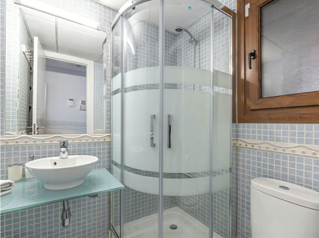 Apartamento de 2 habitaciones en Benalmádena en venta con piscina garaje - 525.000 € (Ref: 10162165)