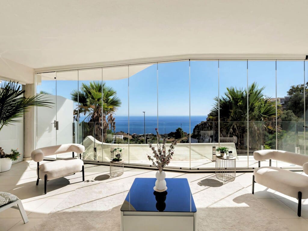 2 bedroom Apartment for sale in Benalmadena with pool garage - € 665,000 (Ref: 10162854)
