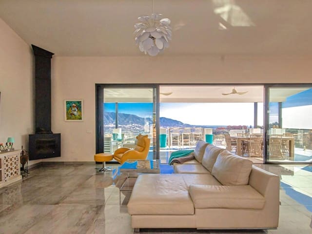 4 Zimmer Villa zu verkaufen in La Mairena, Ojen mit Pool Garage - 1.695.000 € (Ref: 10162855)