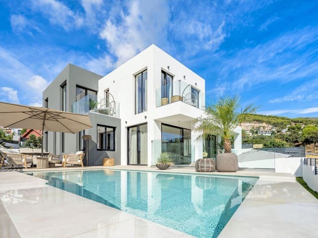 Chalet de 4 habitaciones en Benalmádena en venta con piscina garaje - 2.100.000 € (Ref: 10166211)