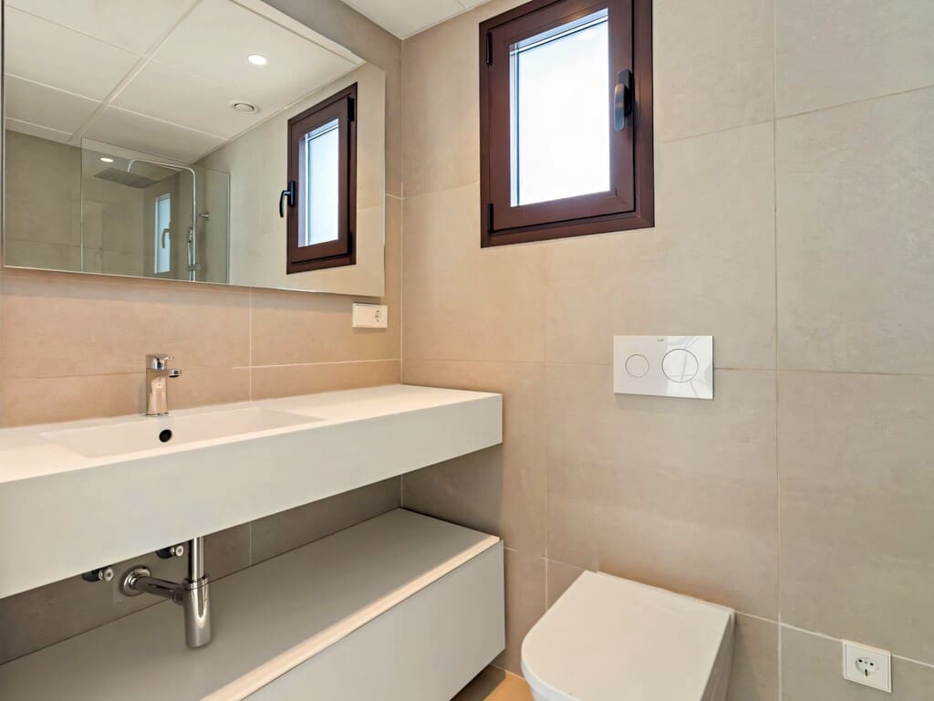 3 bedroom Townhouse for sale in Estepona - € 785,000 (Ref: 10166213)