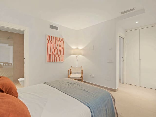 3 bedroom Townhouse for sale in Centro, Estepona - € 785,000 (Ref: 10166213)