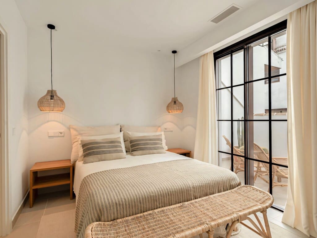 3 bedroom Townhouse for sale in Estepona - € 785,000 (Ref: 10166213)
