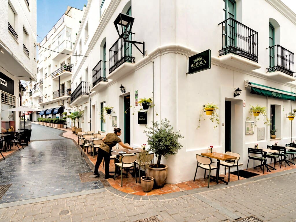 3 bedroom Townhouse for sale in Estepona - € 785,000 (Ref: 10166213)