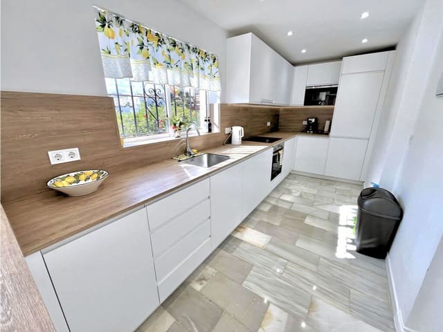3 soverom Villa til salgs i Calahonda, Mijas med svømmebasseng - € 599 500 (Ref: 10168259)
