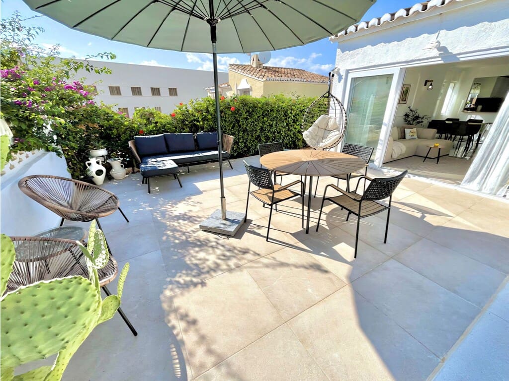 3 soverom Villa til salgs i Calahonda med svømmebasseng - € 599 500 (Ref: 10168259)