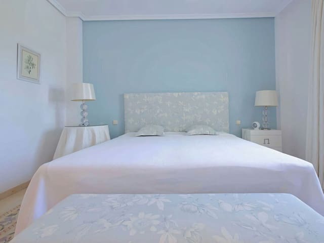 2 soverom Leilighet til salgs i Nueva Andalucia, Marbella med svømmebasseng - € 769 999 (Ref: 10168260)