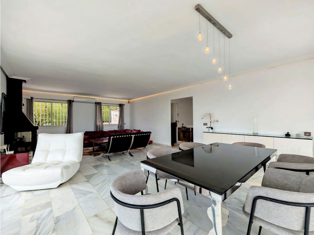 Chalet de 4 habitaciones en Riviera del Sol en venta con piscina garaje - 1.345.000 € (Ref: 10171067)