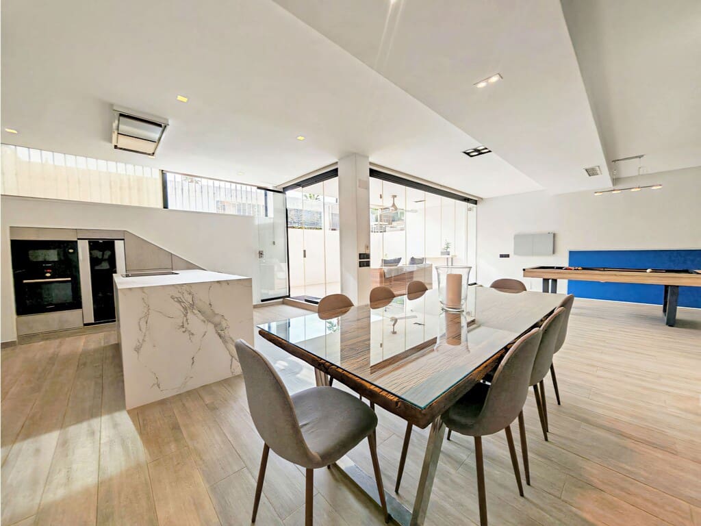 Chalet de 4 habitaciones en Riviera del Sol en venta con piscina garaje - 1.345.000 € (Ref: 10171067)