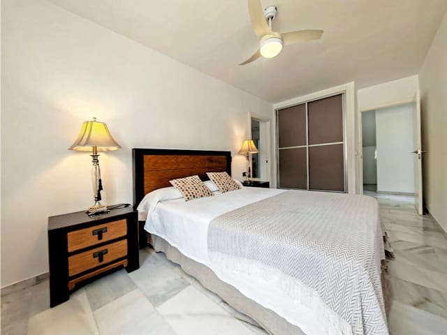 Chalet de 4 habitaciones en Riviera del Sol, Mijas en venta con piscina garaje - 1.345.000 € (Ref: 10171067)