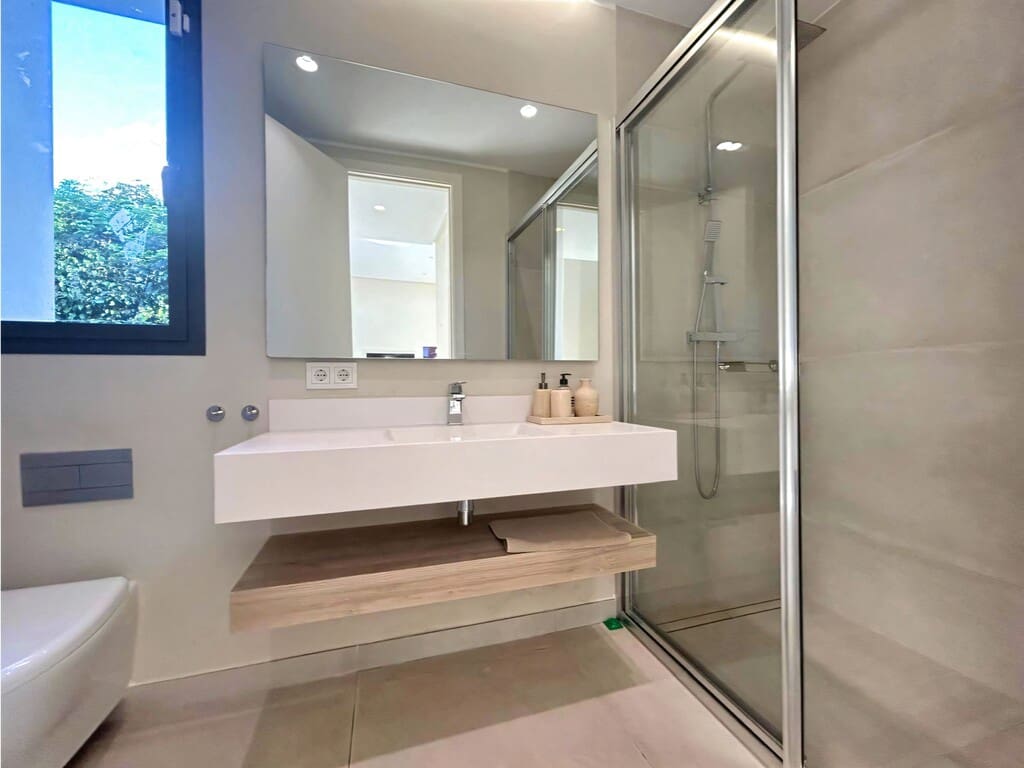 4 bedroom Villa for sale in Atalaya-Isdabe with pool garage - € 1,895,000 (Ref: 10174429)