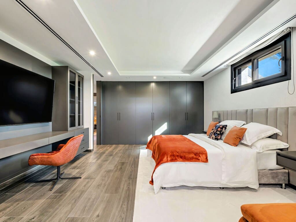 4 makuuhuone Huvila myytävänä paikassa La Cala de Mijas mukana uima-altaan 
autotalli - 3 750 000 € (Ref: 10174858)