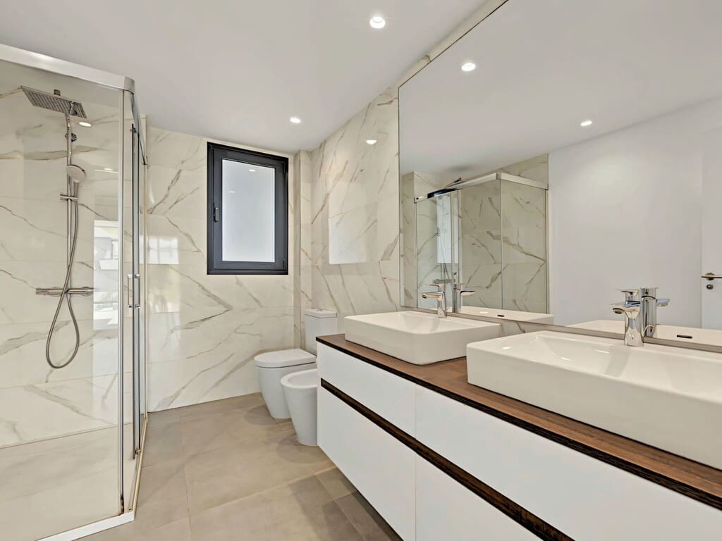 Apartamento de 3 habitaciones en New Golden Mile en venta con piscina garaje - 510.000 € (Ref: 10174859)