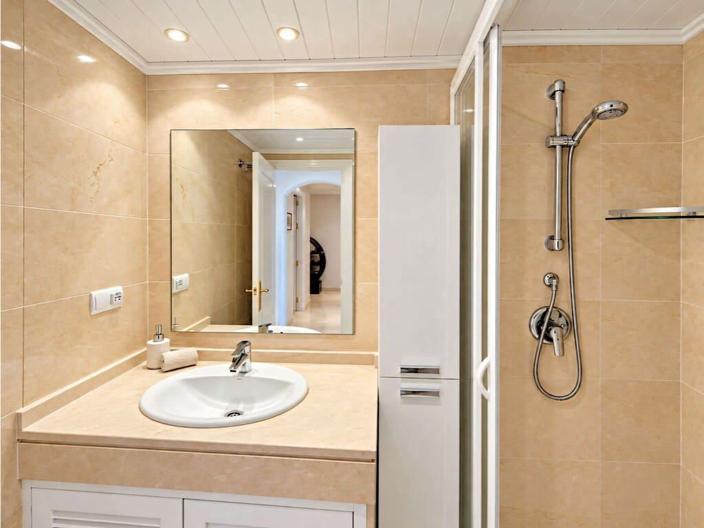 3 Zimmer Apartment zu verkaufen in Los Arqueros mit Pool Garage - 465.000 € (Ref: 10174860)