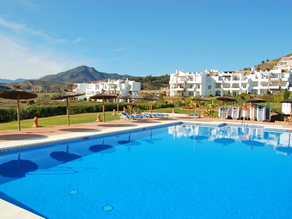 3 Zimmer Apartment zu verkaufen in Los Arqueros mit Pool Garage - 465.000 € (Ref: 10174860)