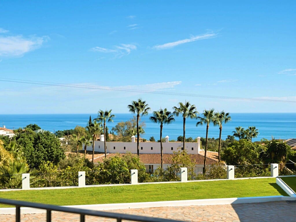Chalet de 6 habitaciones en La Capellania en venta con piscina garaje - 3.795.000 € (Ref: 10176262)