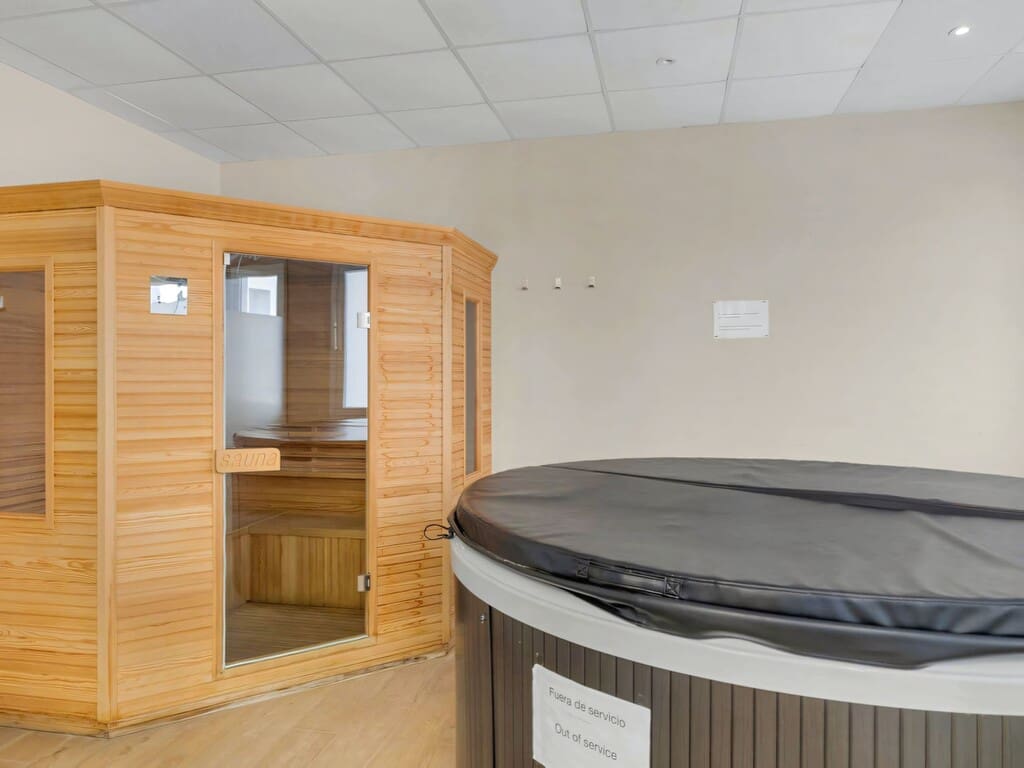 2 Zimmer Apartment zu verkaufen in Benalmadena mit Pool Garage - 475.000 € (Ref: 10179777)