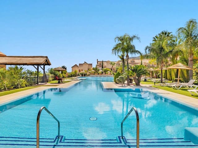 2 Zimmer Apartment zu verkaufen in Benalmádena mit Pool Garage - 475.000 € (Ref: 10179777)