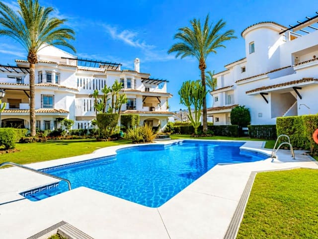 Apartamento de 2 habitaciones en Nueva Andalucia, Marbella en venta con piscina garaje - 460.000 € (Ref: 10179778)