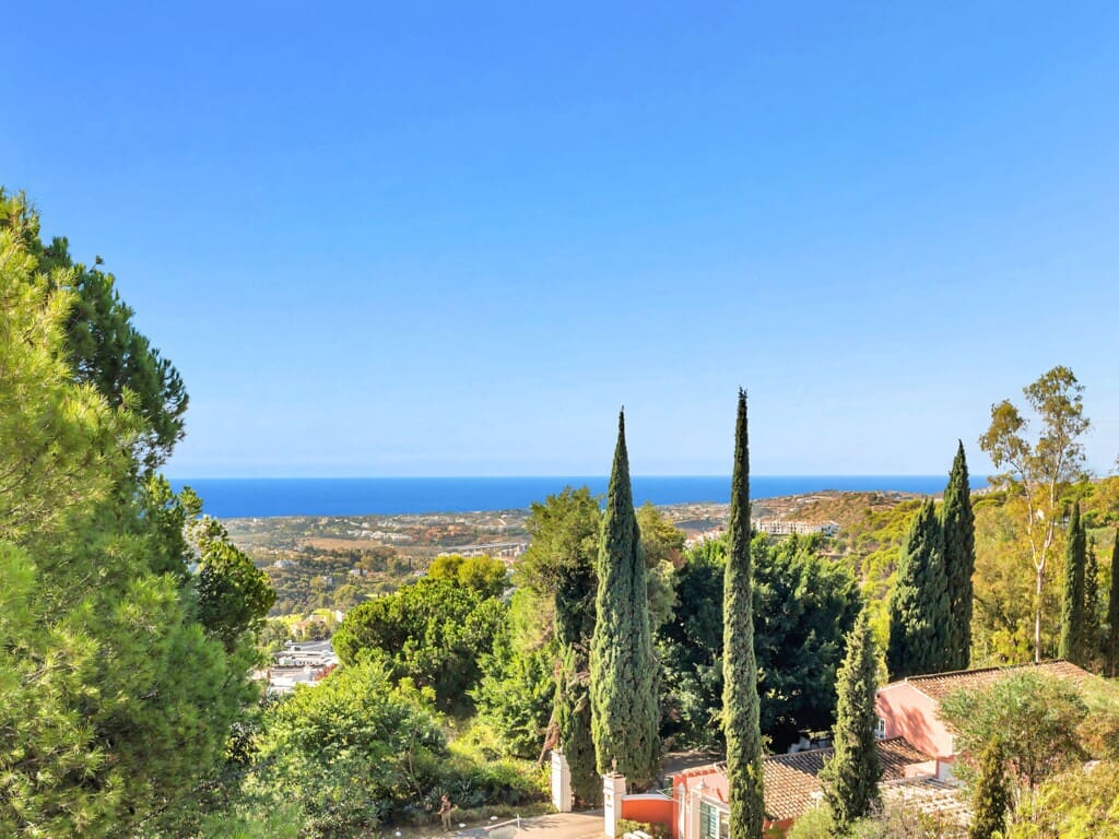 5 soverom Villa til salgs i El Madronal med svømmebasseng garasje - € 3 500 000 (Ref: 10182433)